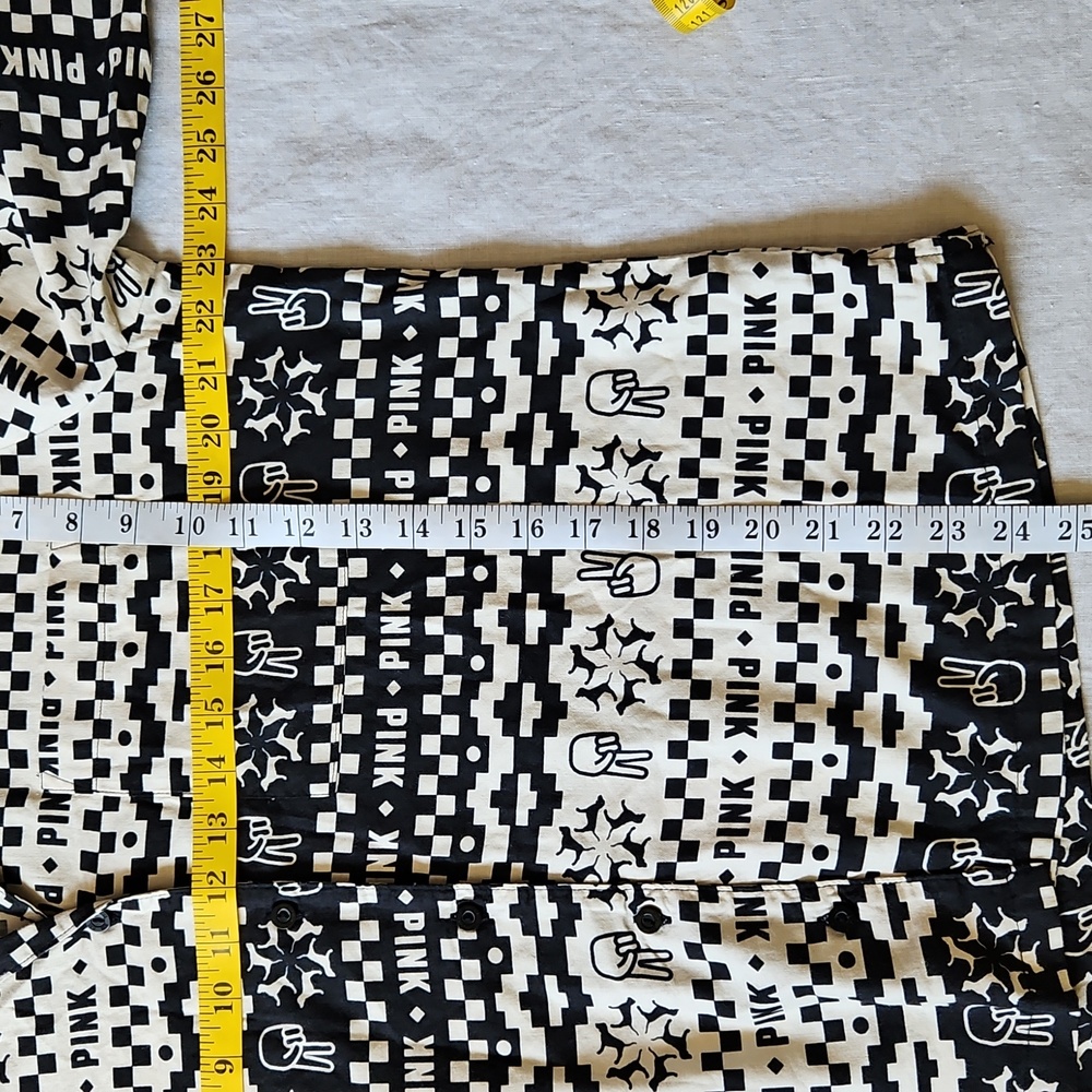 Pink Victoria's Secret Black and White Long Sleeves Pijamas Shirt Size Medium - Picture 10 of 13